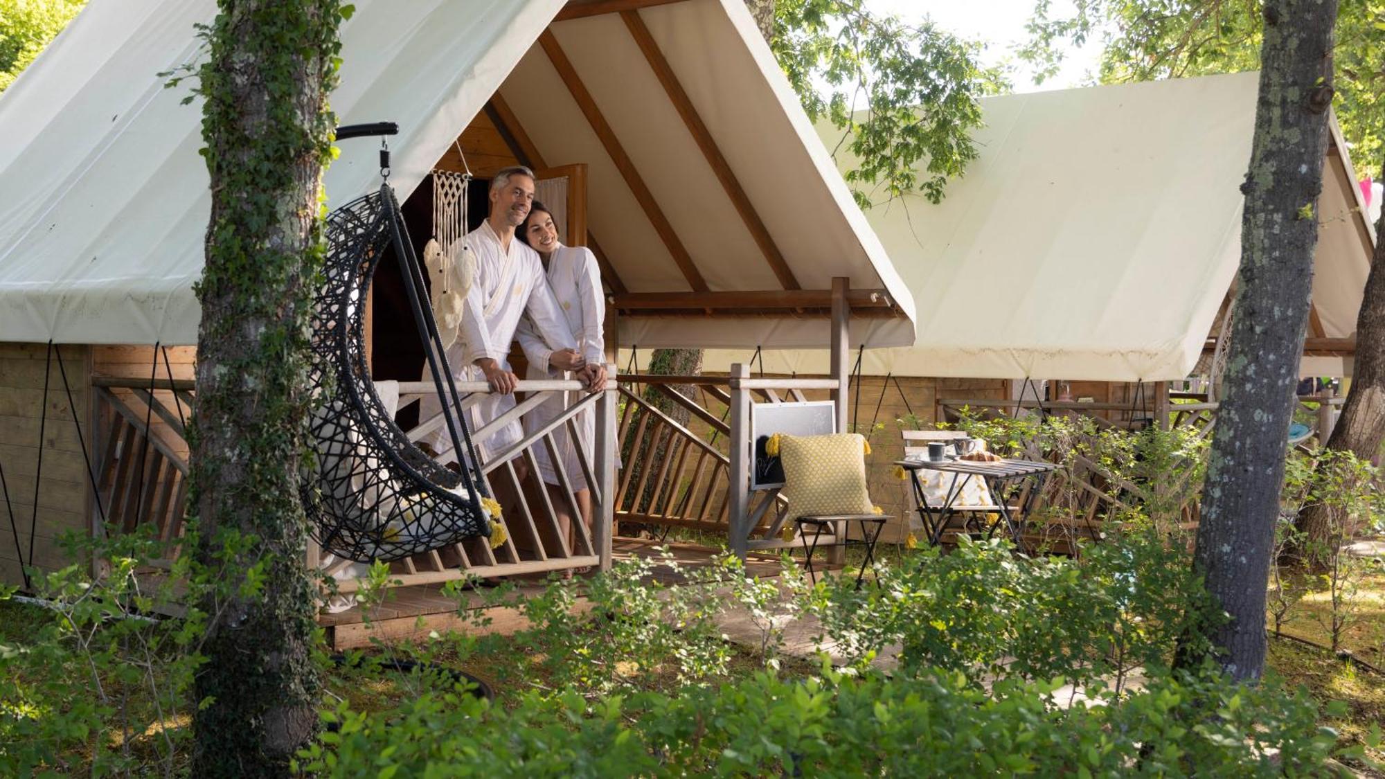 Polidor Glamping Resort Mugeba Exterior foto