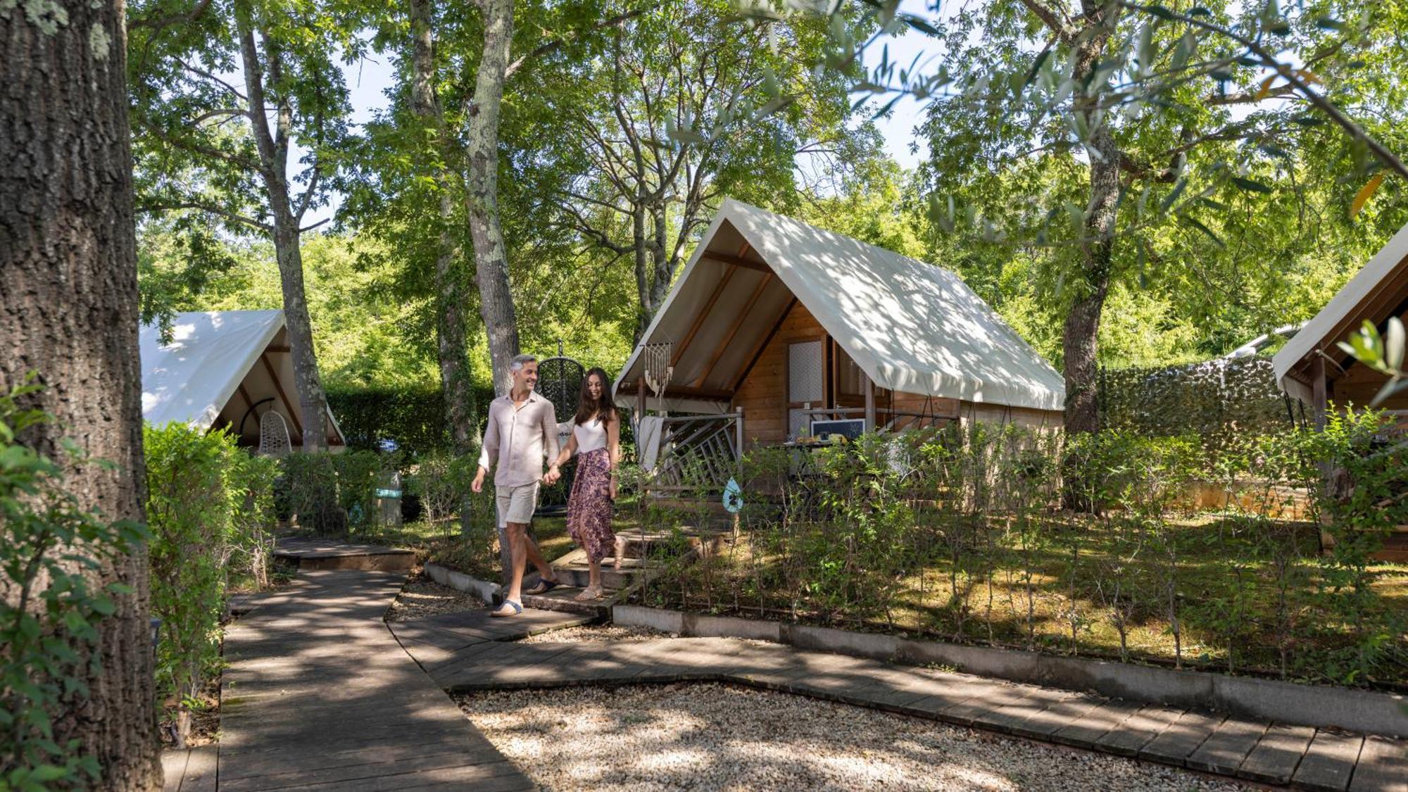 Polidor Glamping Resort Mugeba Exterior foto