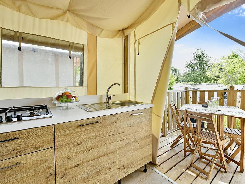 Polidor Glamping Resort Mugeba Exterior foto